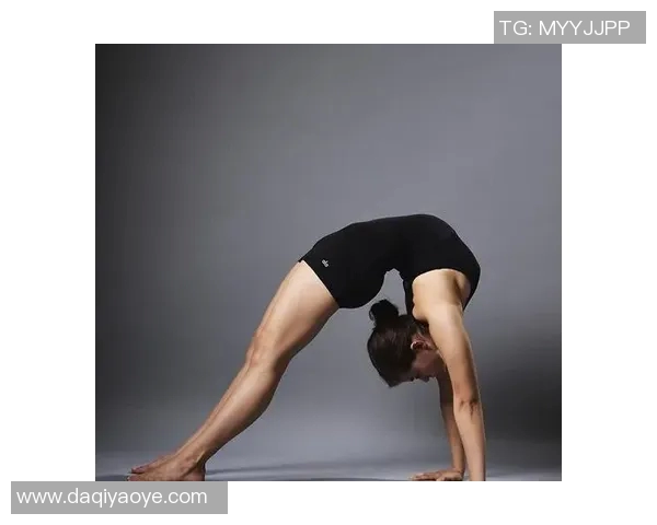 球星原地足球杂耍技巧全面解析突破自我极限展现个人风采